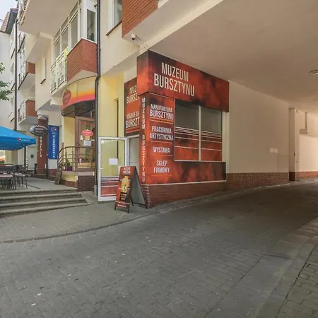 Апартаменты Jantar -port Kolobrzeg- Westerplatte Z Garazem Колобжег