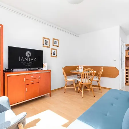 Jantar -port Kolobrzeg- Westerplatte Z Garazem Апартаменты