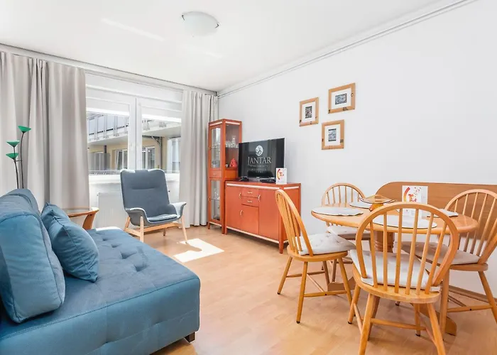 Jantar -port Kolobrzeg- Westerplatte Z Garazem Kołobrzeg